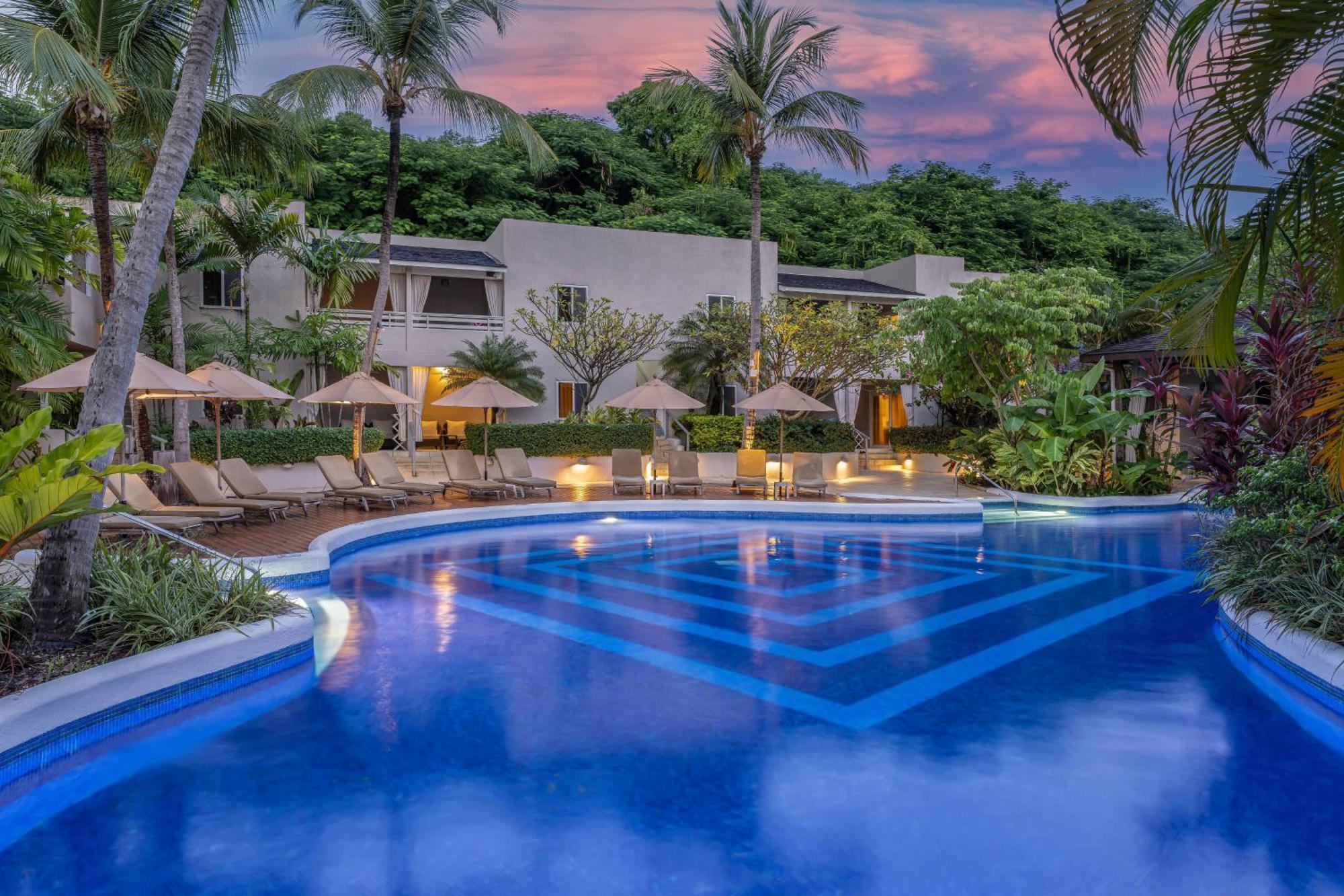 Waves Resort & Spa, Barbados, An Autograph Collection All-Inclusive Resort Saint James Kültér fotó