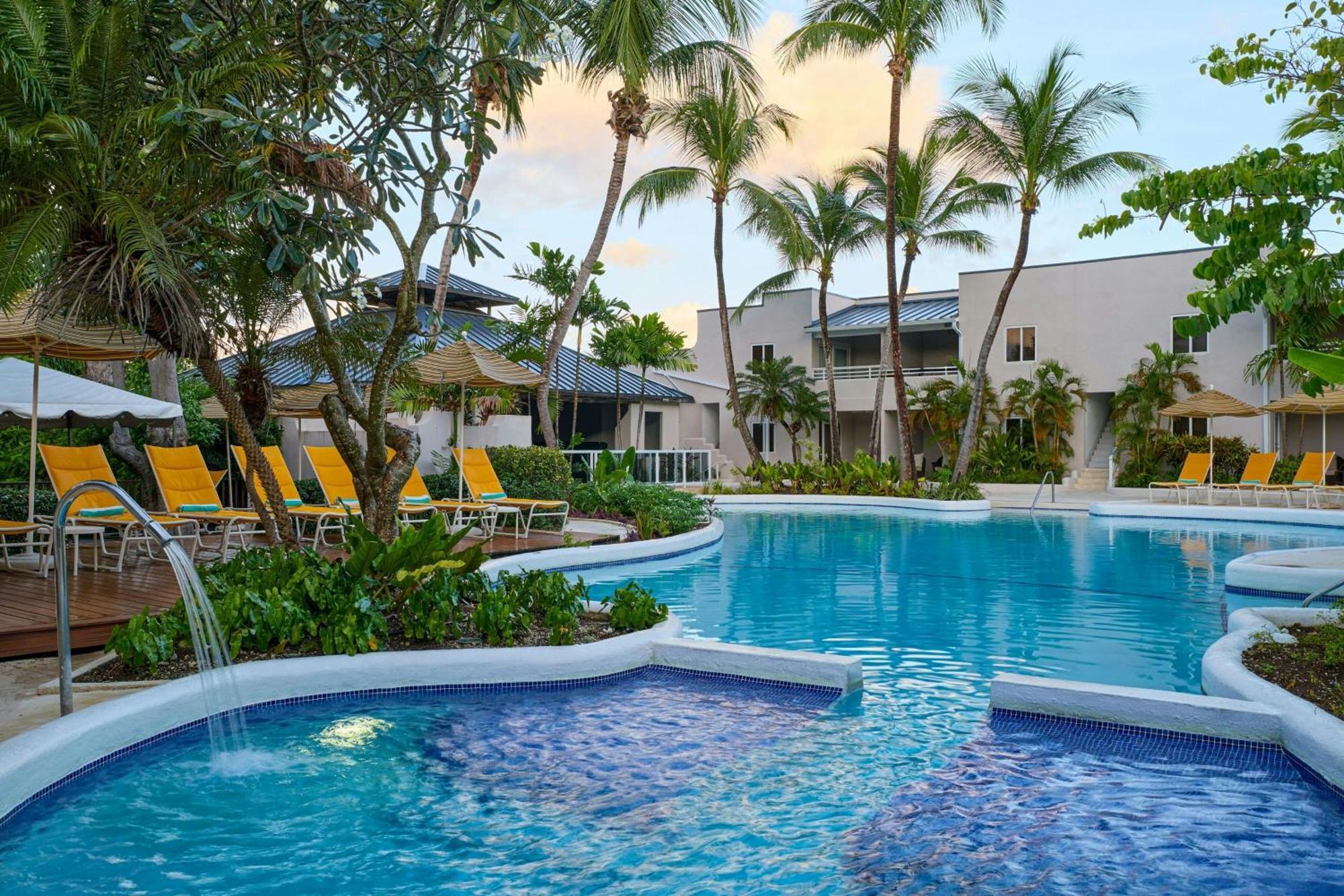 Waves Resort & Spa, Barbados, An Autograph Collection All-Inclusive Resort Saint James Kültér fotó