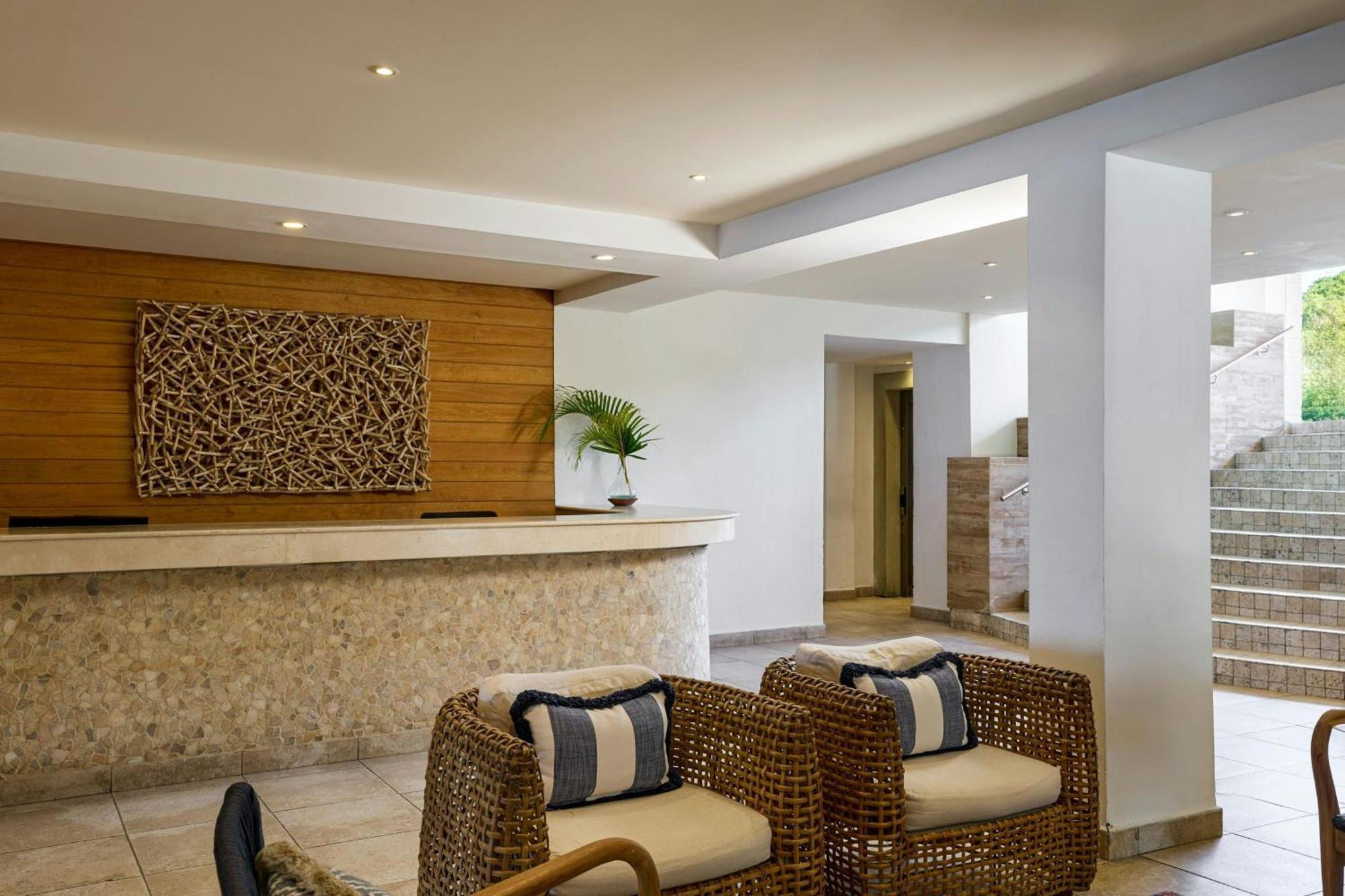 Waves Resort & Spa, Barbados, An Autograph Collection All-Inclusive Resort Saint James Kültér fotó